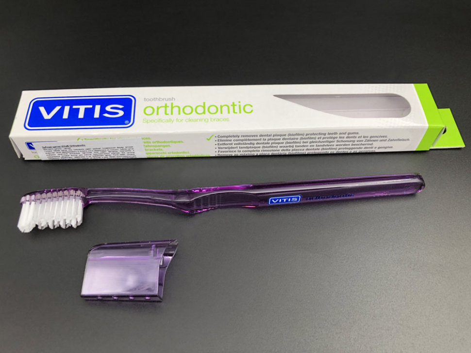 Зубная щетка VITIS Orthodontic